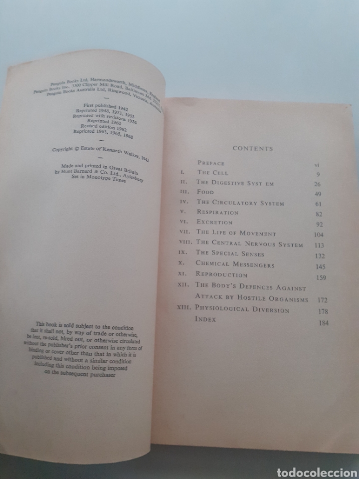 Libros de segunda mano: Human physiology, Kenneth Walker, ingl&eacute;s 1968 - Foto 4