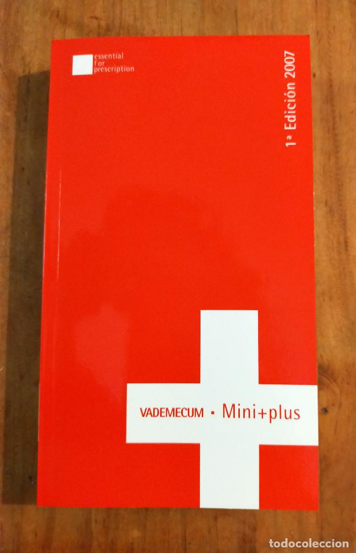 Libros de segunda mano: VADEMECUM MINI+PLUS 1&ordf; EDICION 2007 - Foto 1
