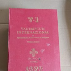 Libros de segunda mano: VADEMECUM INTERNACIONAL 1979.. Lote 344219568
