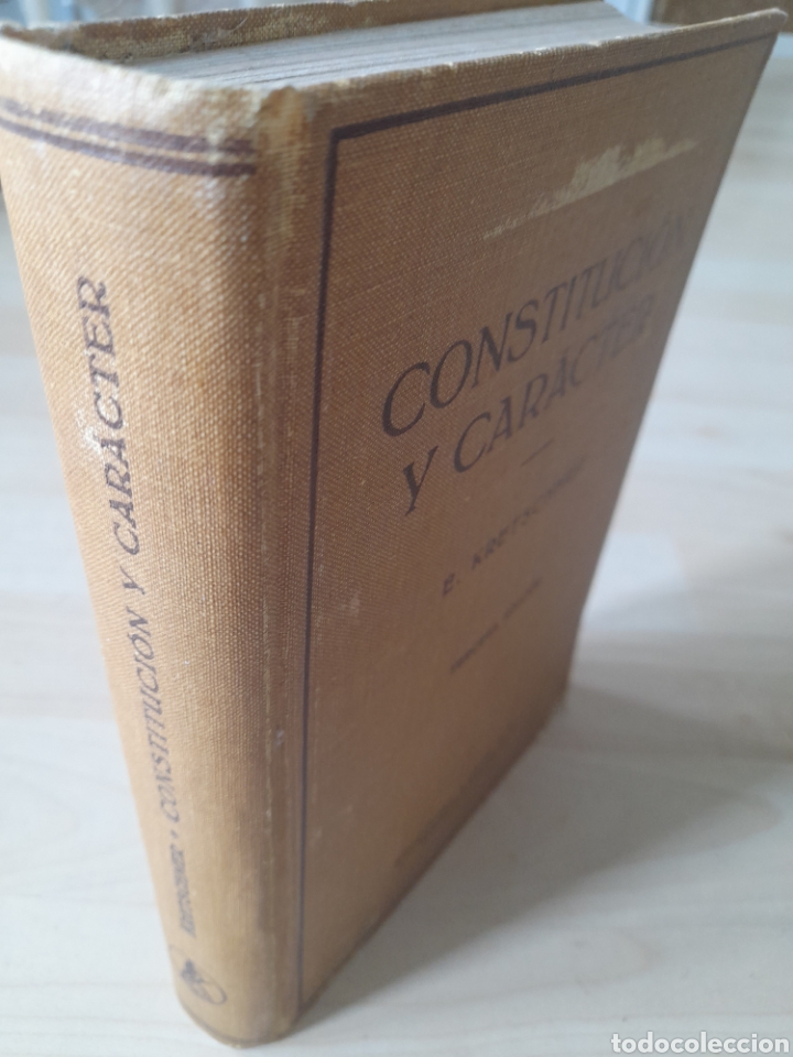 Libros de segunda mano: Constituci&oacute;n y car&aacute;cter. Ernst Kretschmer - Foto 3