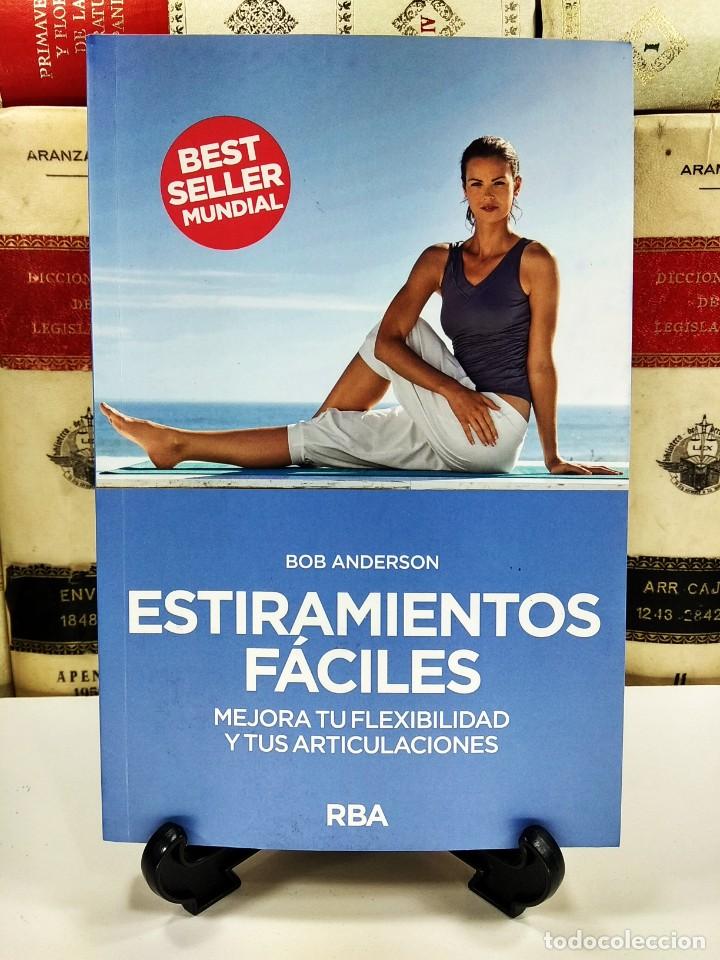Gebrauchte B&uuml;cher: ESTIRAMIENTOS F&Aacute;CILES. Mejora tu flexibilidad y tus articulaciones. ISBN: 9788491872740.