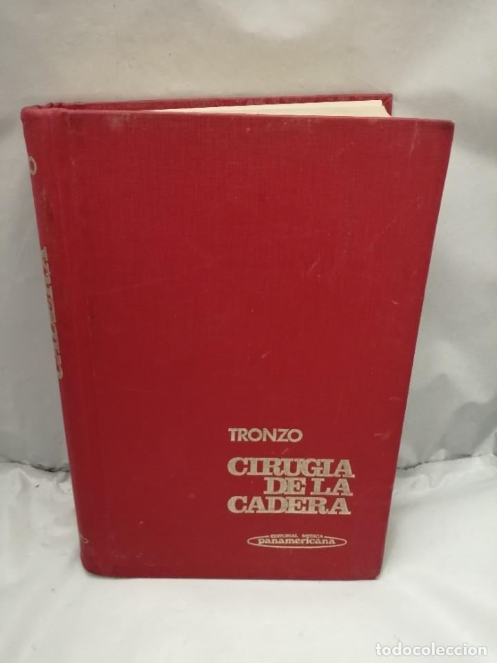 Libri di seconda mano: CIRUG&Iacute;A DE LA CADERA (TAPA DURA, APENAS 20 P&Aacute;GINAS CON SUBRAYADOS)