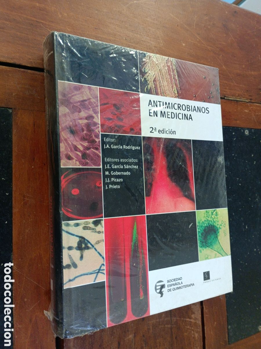 Libri di seconda mano: Antimicrobianos en medicina Garc&iacute;a Rodr&iacute;guez, J.A. Sociedad Espa&ntilde;ola de Quimioterapia, 2006