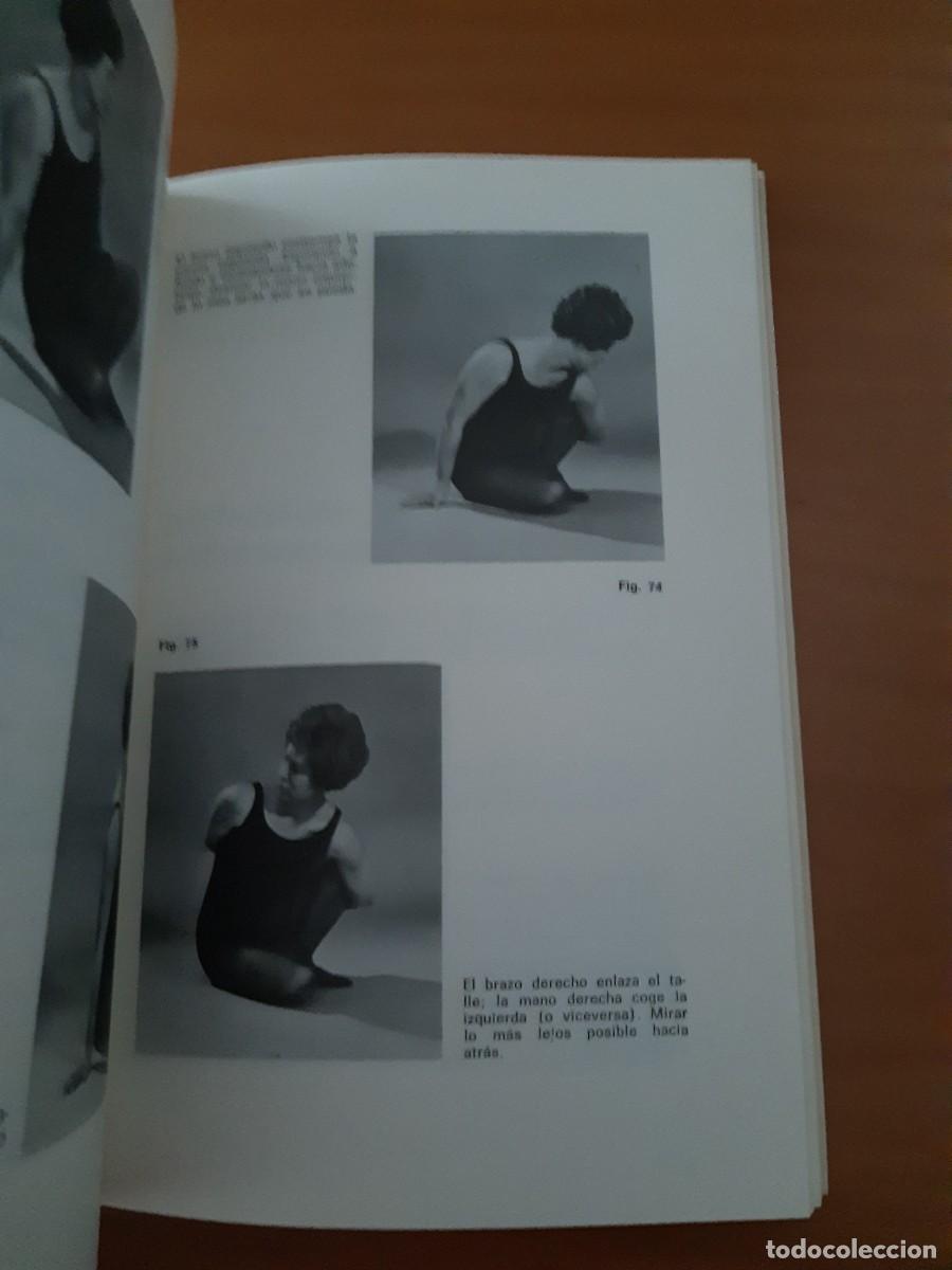 Libros de segunda mano: Perfecciono mi yoga Andre Van Lysebeth - Foto 2