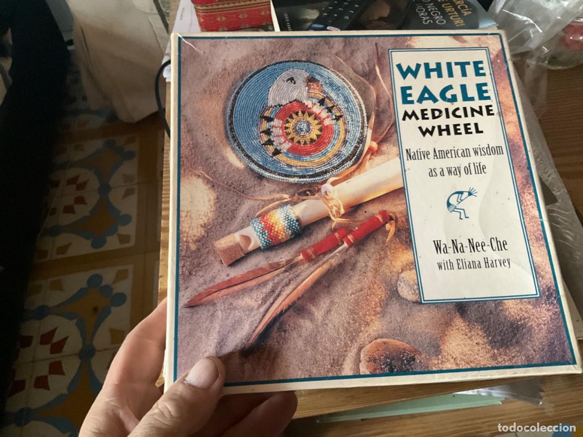 Gebrauchte B&uuml;cher: White Eagle Medicine Wheel Cards Book And Box Native American Wisdom Cartas nativos americanos
