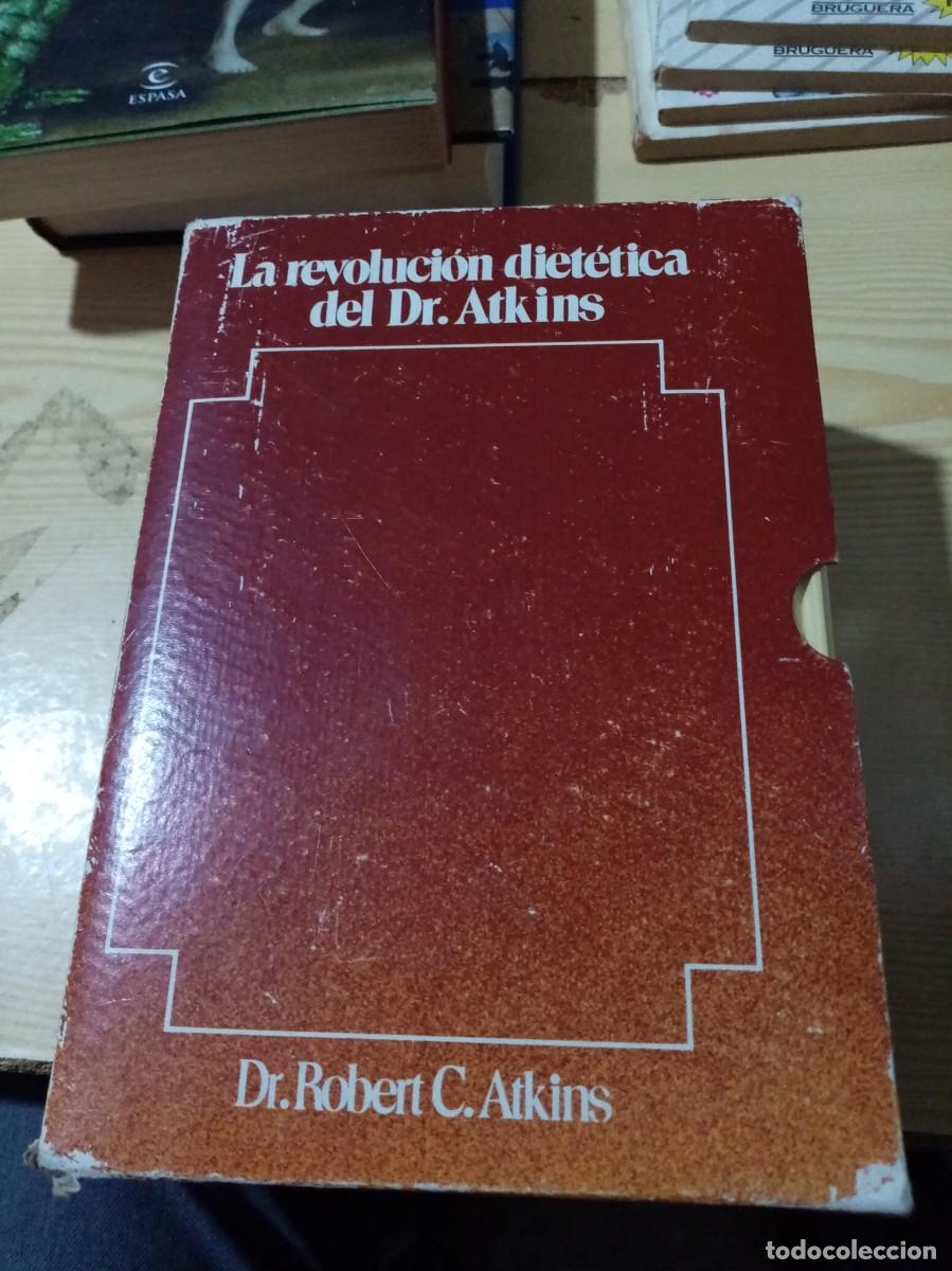 Second hand books: LA REVOLUCION DIET&Eacute;TICA DEL DR. ATKINS. ESTUCHE CON TRES LIBROS. EST6B4