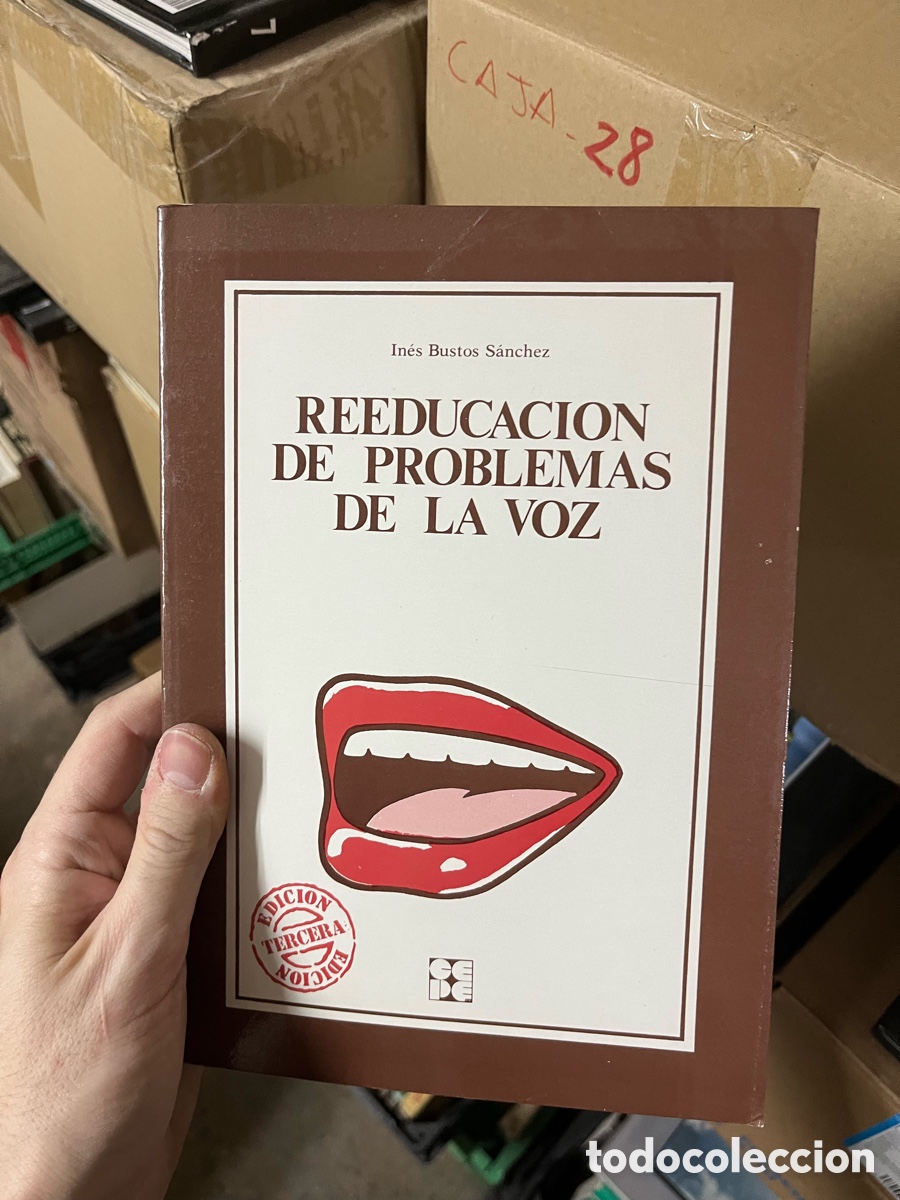 Libros de segunda mano: Caja28 In&eacute;s Bustos S&aacute;nchez REEDUCACION DE PROBLEMAS DE LA VOZ
