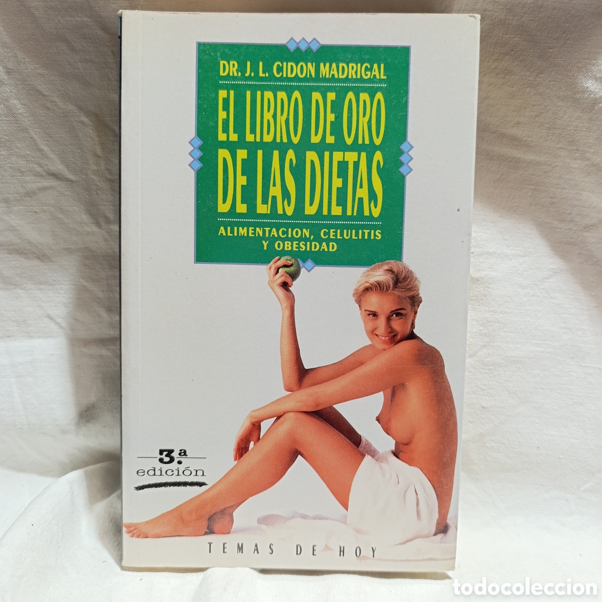 Libros de segunda mano: EL LIBRO DE ORO DE LAS DIETAS - Foto 1