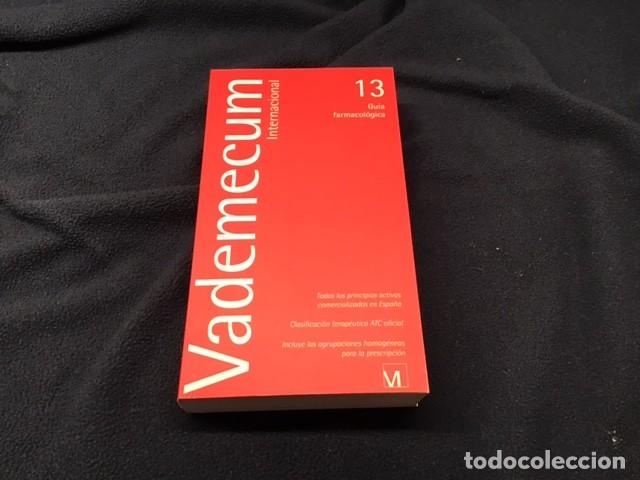 Libros de segunda mano: VADEMECUM INTERNACIONAL. 2013 - Foto 1
