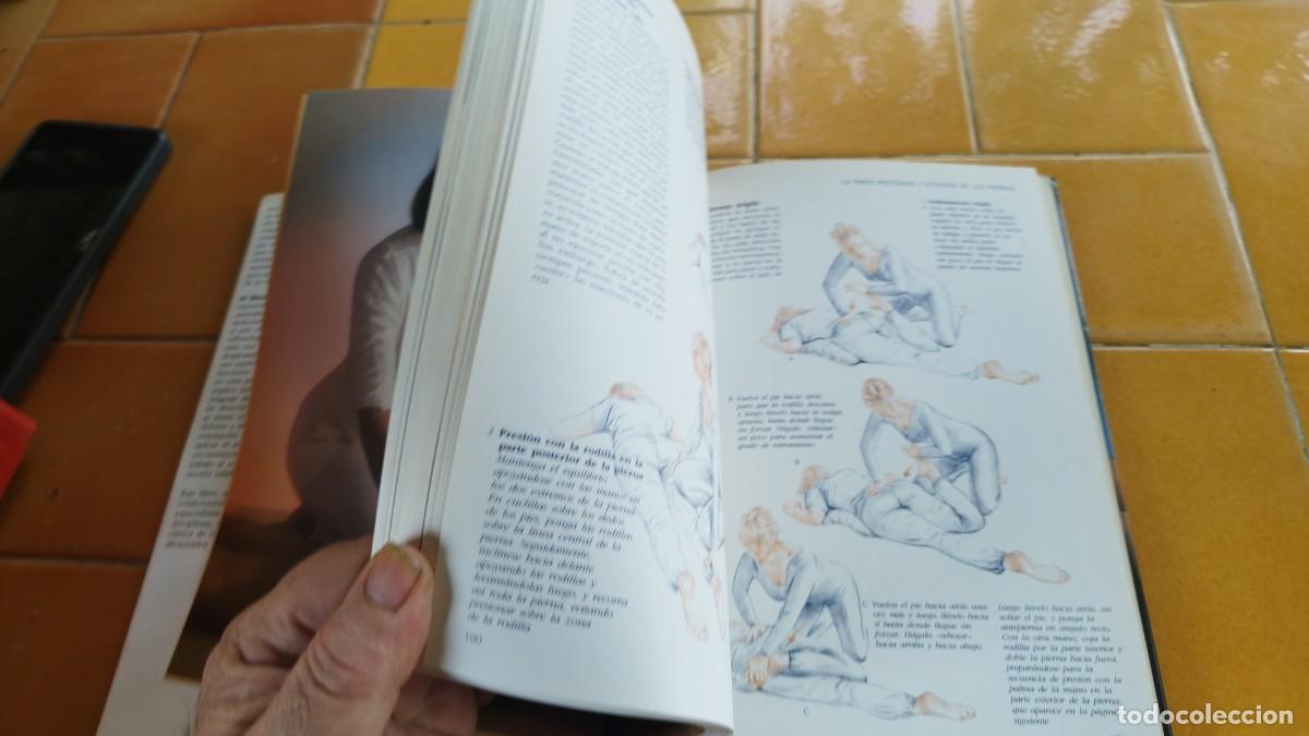 Libros de segunda mano: EL LIBRO DEL MASAJE / CLARE MAXWELL / CJA 337 / CIRCULO FOLIO - Foto 8