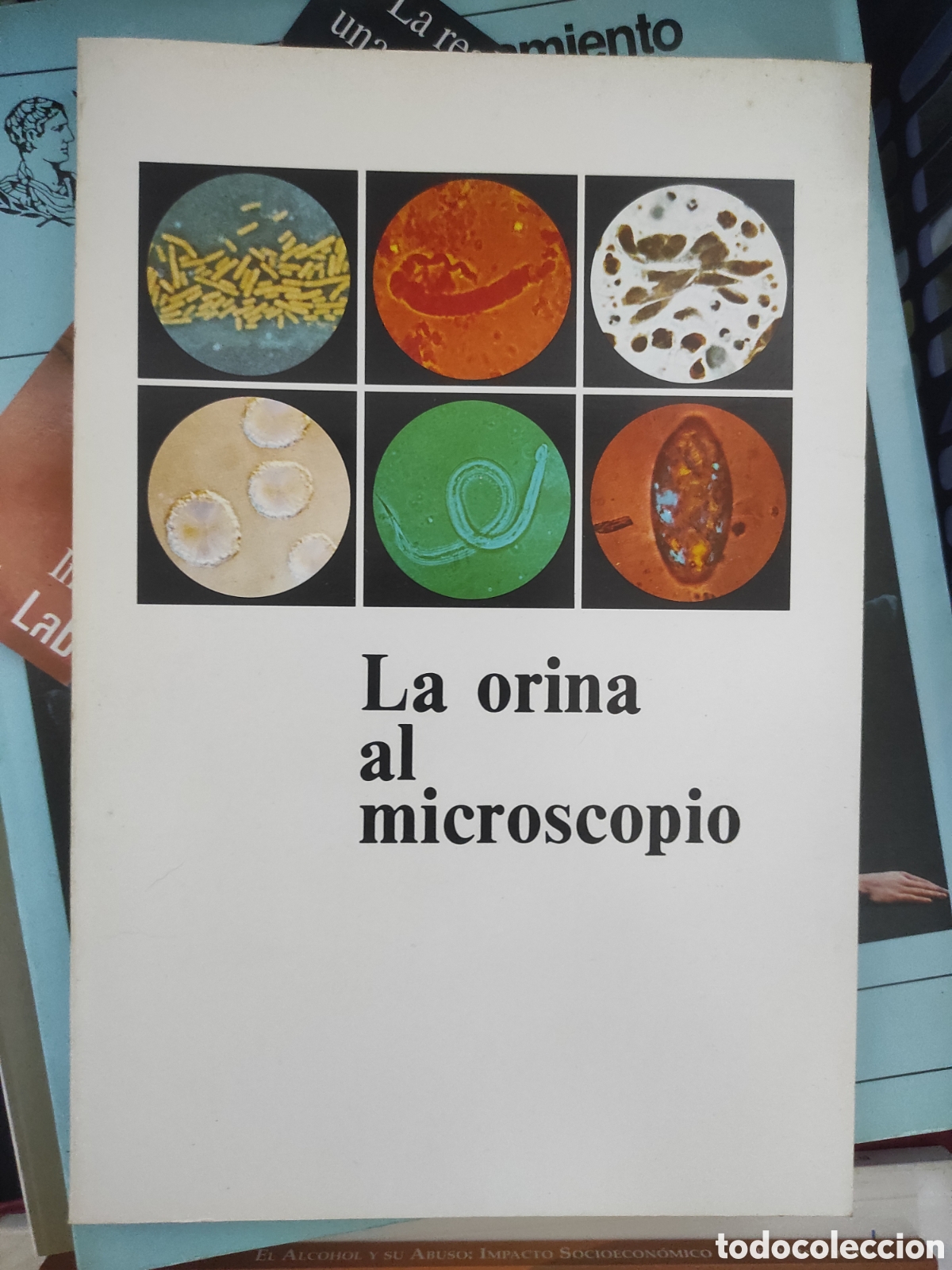 Libros de segunda mano: La orina al microscopio. Hoffmann La Roche, Madrid, (PEDIDO MINIMO 10&euro;)