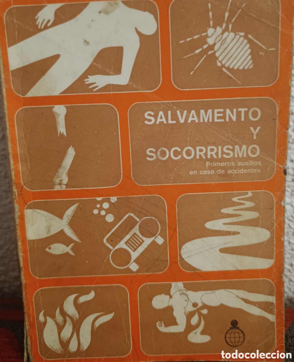 Libros de segunda mano: Libro : &rdquo;Salvamento y Socorrismo&rdquo; - Manual de Primeros Auxilios - Ilustrado
