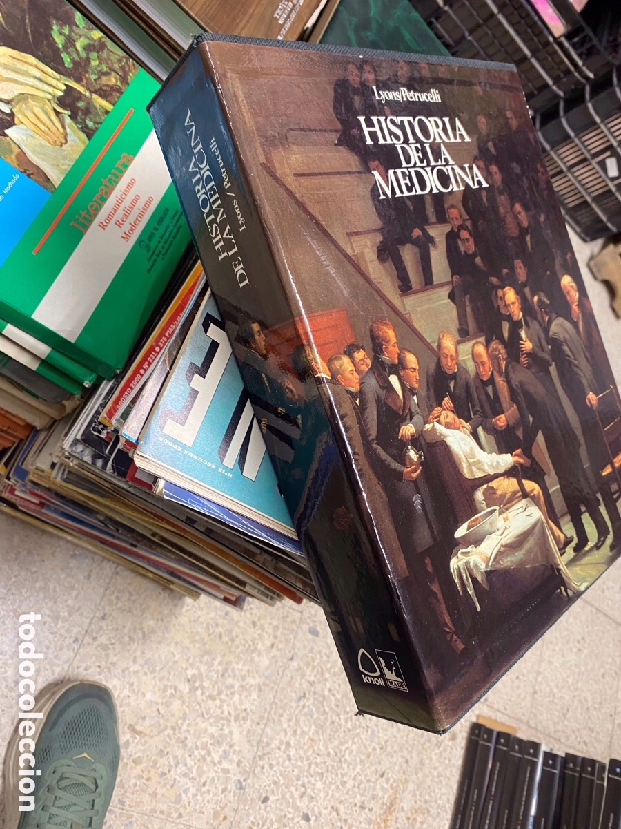 Libros de segunda mano: Historia de la medicina. Lyons. Petrucelli. Box