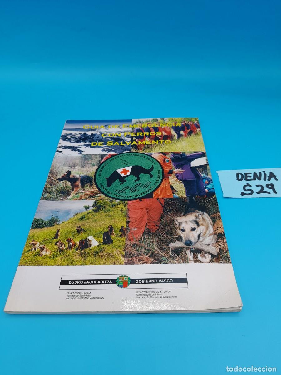Libros de segunda mano: Gu&iacute;a de emergencia con perros de salvamento &ndash; Gobierno Vasco