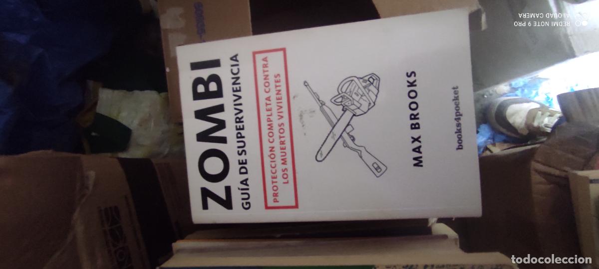 Gebrauchte B&uuml;cher: Zombi. Gu&iacute;a de supervivencia. Protecci&oacute;n completa contra los muertos vivientes. Max Brooks. Berenic