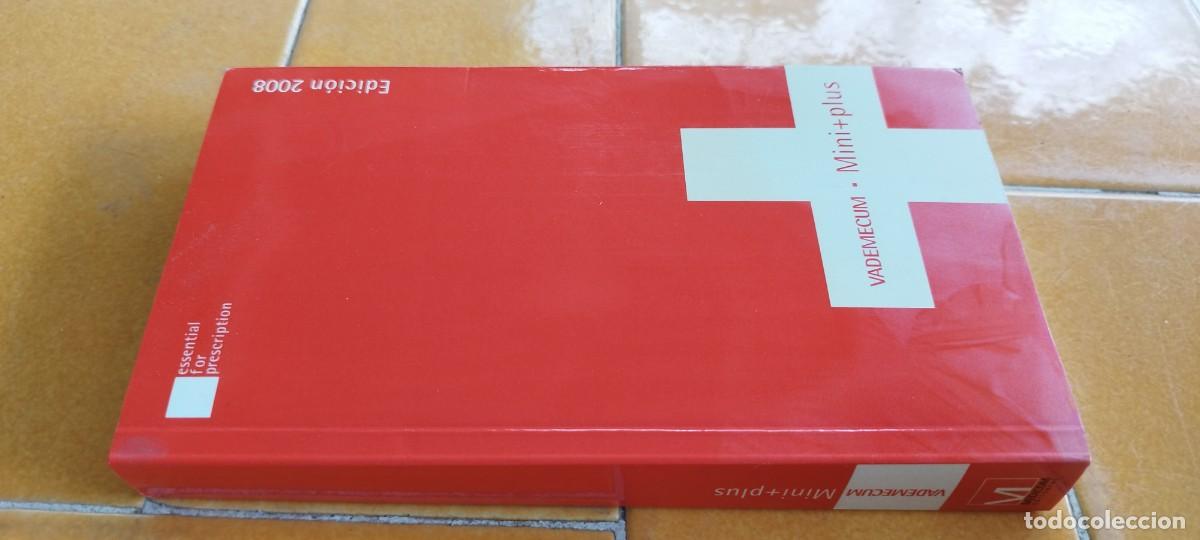 Libros de segunda mano: VADEMECUM MINI+PLUS / / PU-NEVE-7 - Foto 1