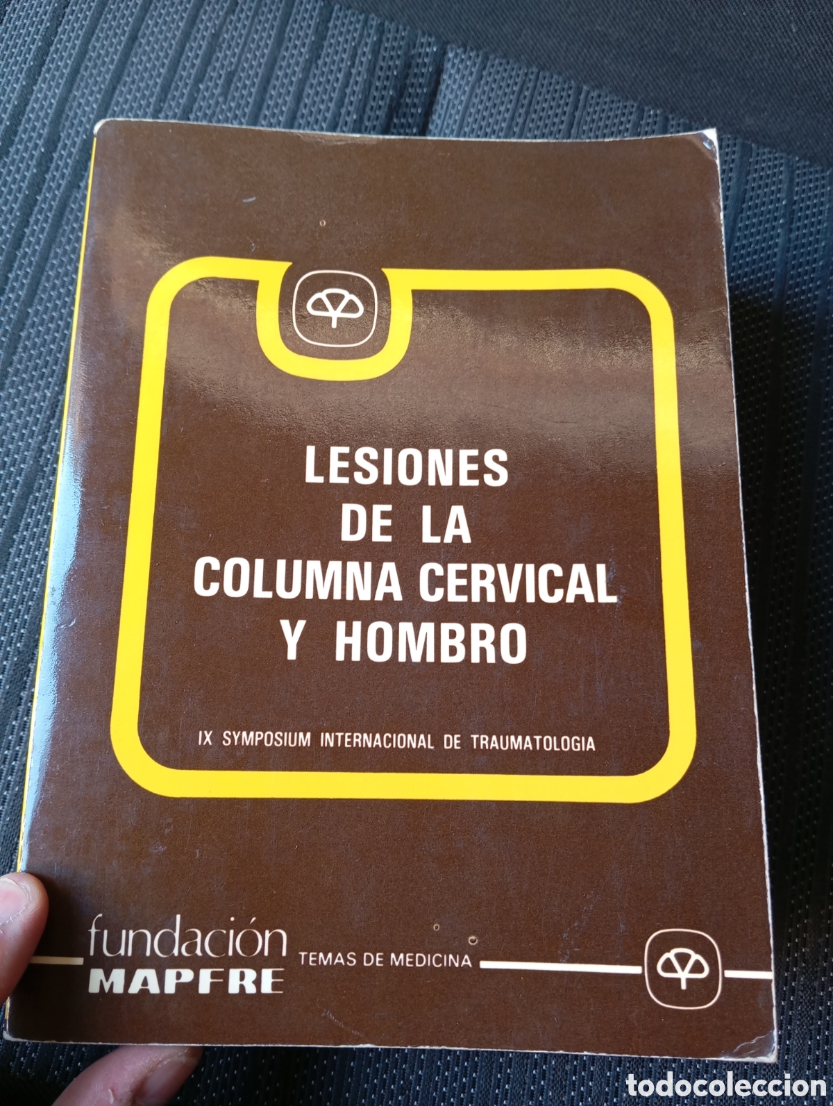 Libri di seconda mano: LESIONES DE COLUMNA CERVICAL Y HOMBRO. IX SYMPOSIUM INTERNACIONAL DE TRAUMATOLOGIA.