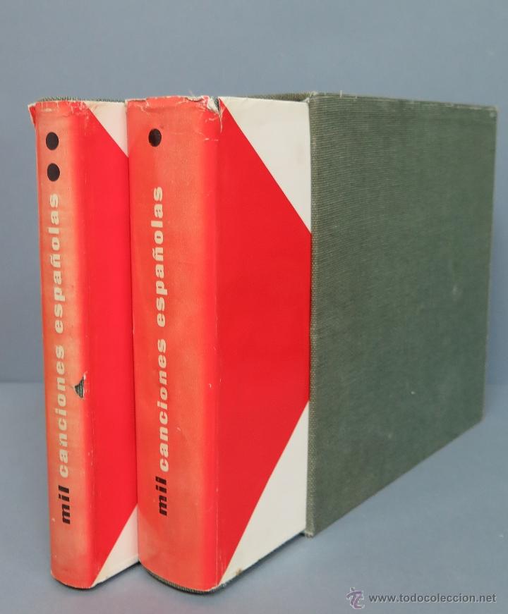 Libros de segunda mano: MIL CANCIONES ESPA&Ntilde;OLAS. 2 TOMOS. CON ESTUCHE. FOLKLORE - Foto 2