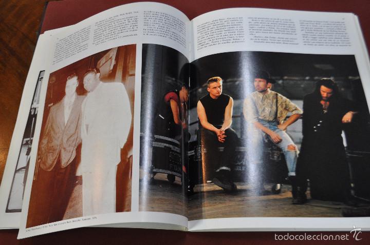 Libros de segunda mano: U2 rattle hum , el libro original de la pelicula de U2 - MUB - Foto 3