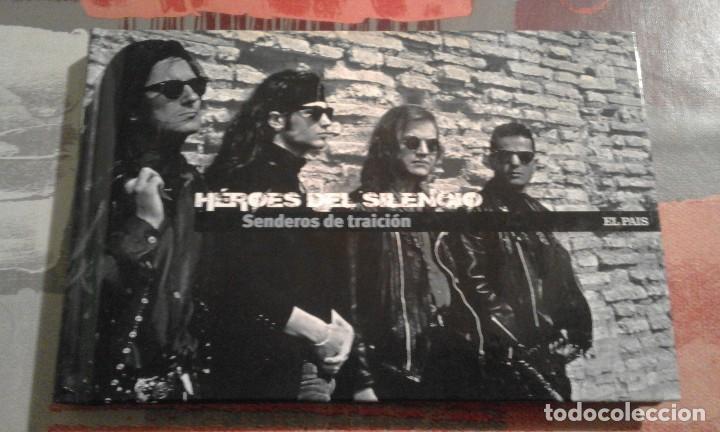 Libros de segunda mano: H&eacute;roes del silencio: Senderos de traici&oacute;n - Libro-CD - Foto 1