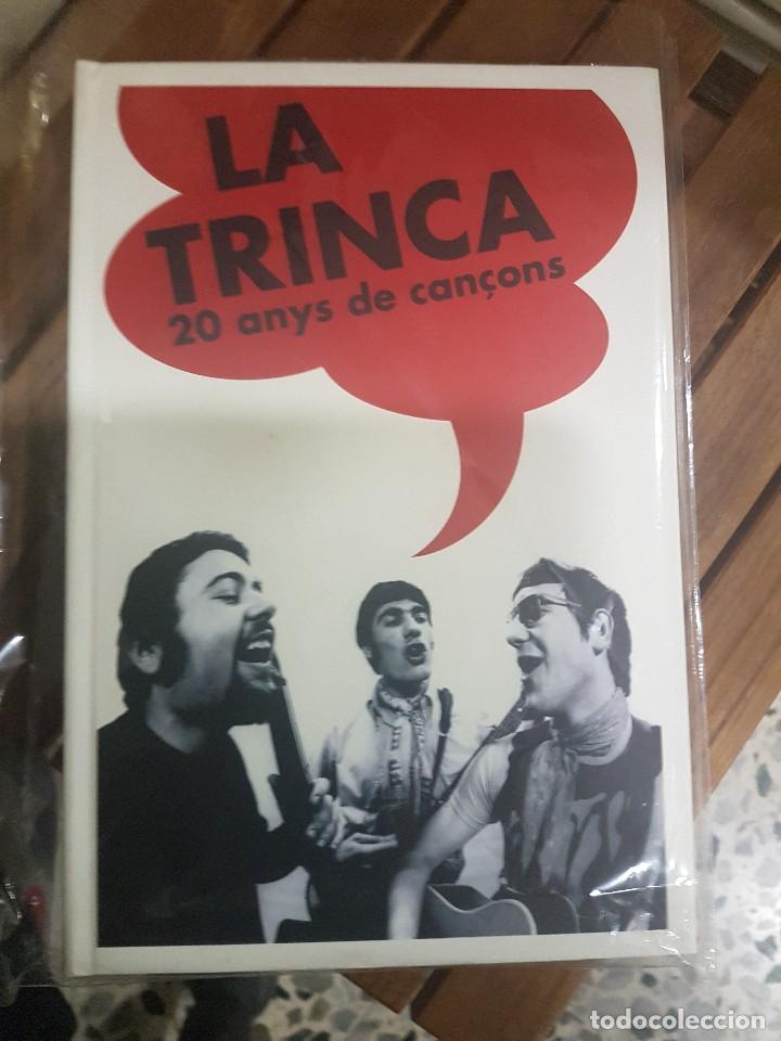 Libri di seconda mano: LA TRINCA 20 ANYS DE CAN&Ccedil;ONS. 4CD&acute;S Y UN DVD
