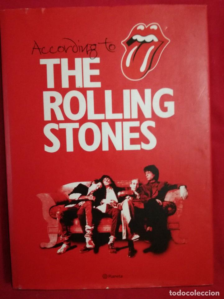 Libros de segunda mano: according to the rolling stones interesante libro catalogo.1&ordf; EDICION 2003.PLANETA.