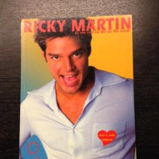 Libros de segunda mano: RICKY MARTIN, LA VIDA LOCA DEL REY DEL POP LATINO, CARO GONZALO, OLGA G., 2000