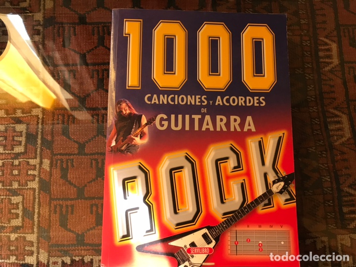 Libri di seconda mano: 1.000 canciones y acordes de guitarra rock. Como nuevo