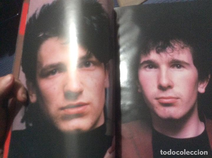 Libros de segunda mano: U2 BURNING DESIRE INGLES sam goodman - Foto 3