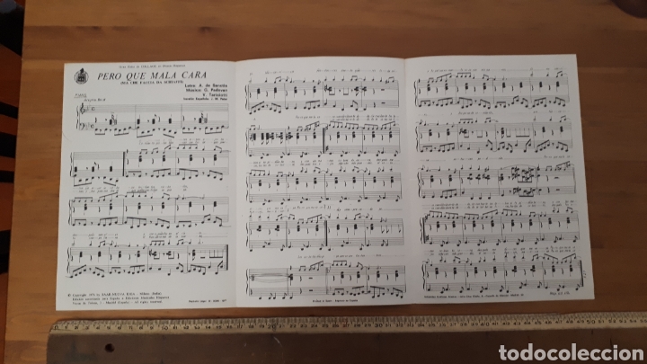 Libri di seconda mano: Doble partitura Ediciones Musicales Hispavox: Como dos ni&ntilde;os y Pero qu&eacute; mala cara.