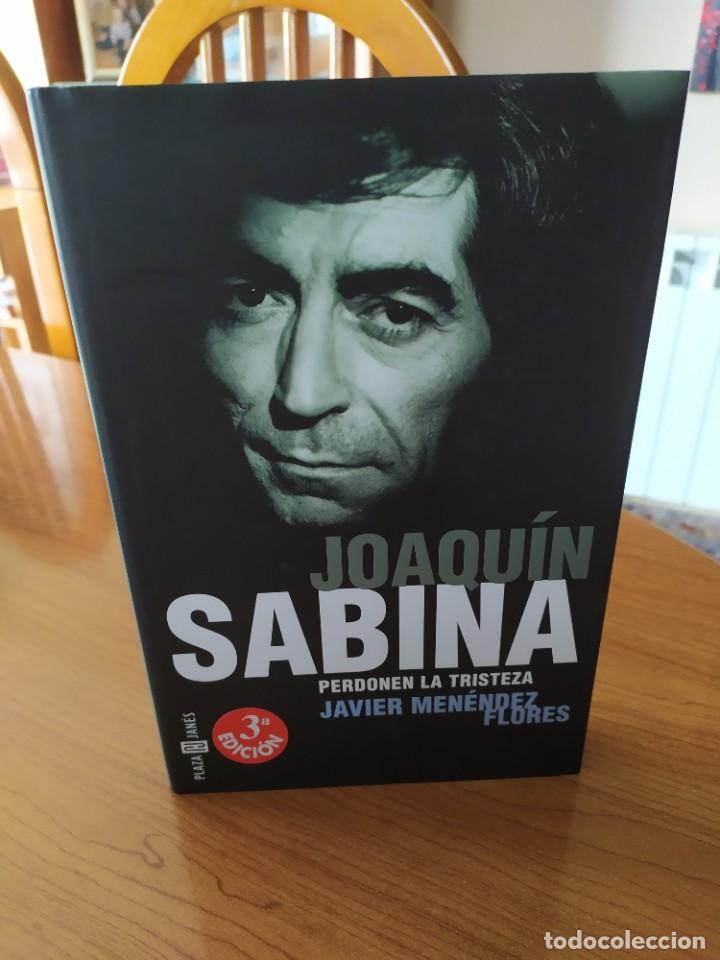 Libros de segunda mano: joaquin sabina-perdonen la tristeza