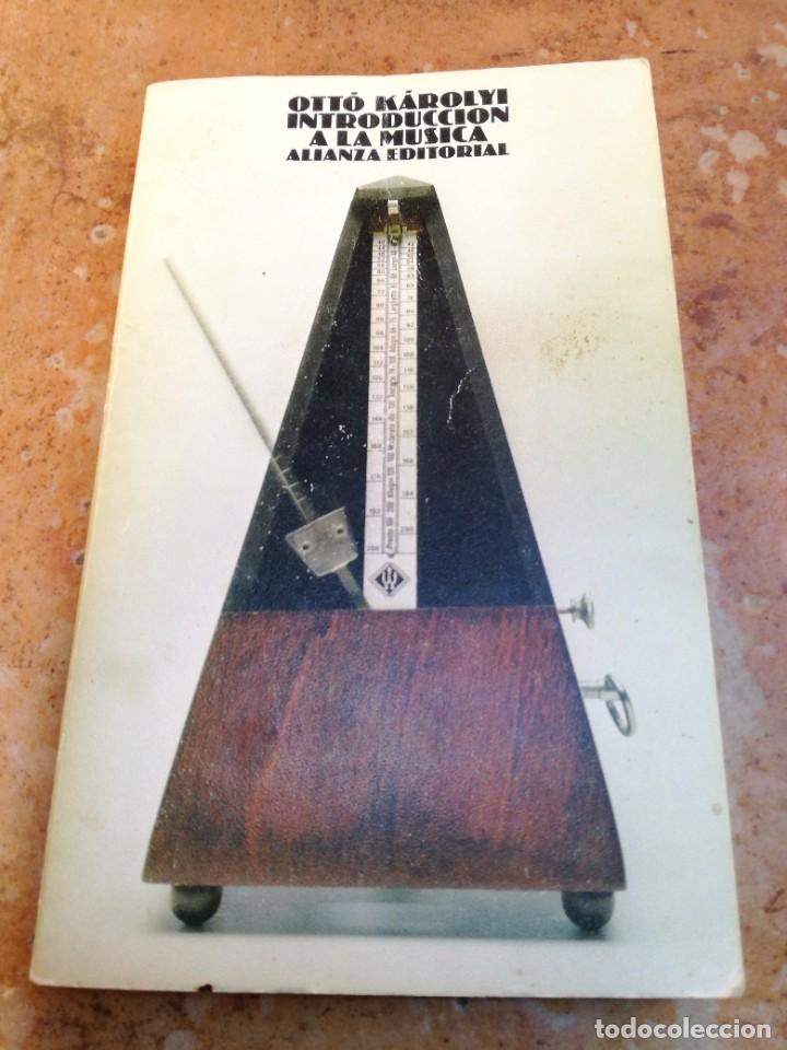 Libros de segunda mano: INTRODUCCI&Oacute;N A LA MUSICA - Foto 1
