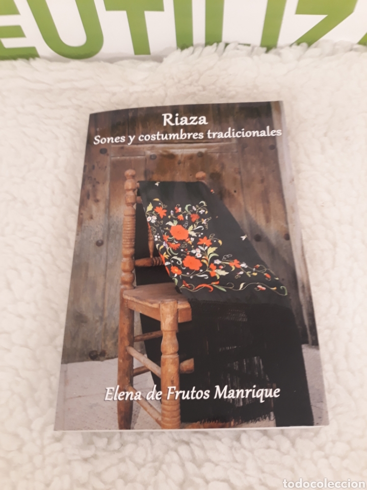 Libros de segunda mano: Riaza, Sones y costumbres tradicionales. Elena de frutos Manrique.2014.