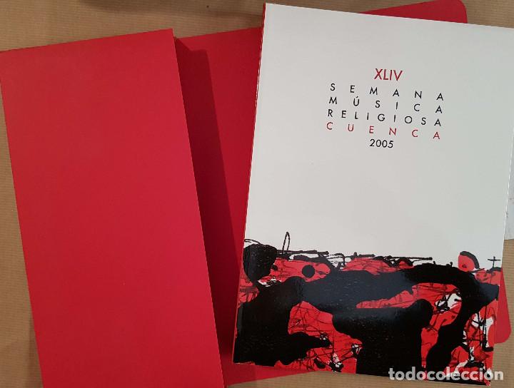 Libros de segunda mano: Semana de M&uacute;scia religiosa de Cuenca. 2005 programa de lujo - Foto 1