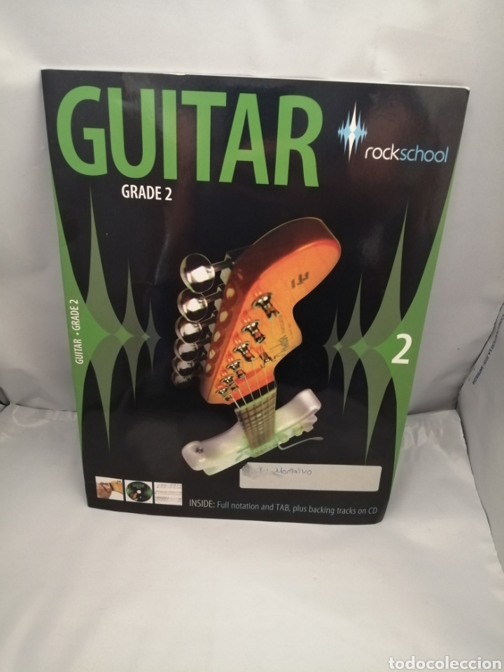Gebrauchte B&uuml;cher: ROCKSCHOOL GUITAR: GRADE 2 (INCLUYE CD)