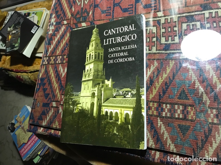 Libri di seconda mano: Cantoral lit&uacute;rgico santa iglesia catedral de C&oacute;rdoba