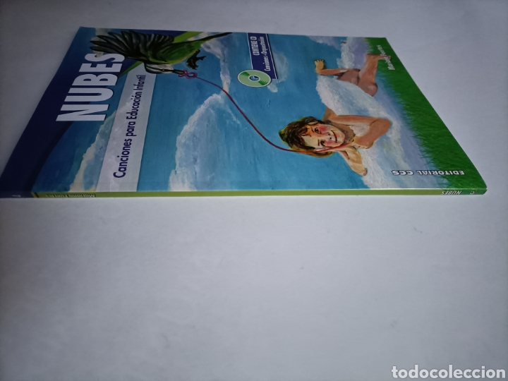 Libros de segunda mano: Nubes. Canciones para educaci&oacute;n infantil - Foto 2