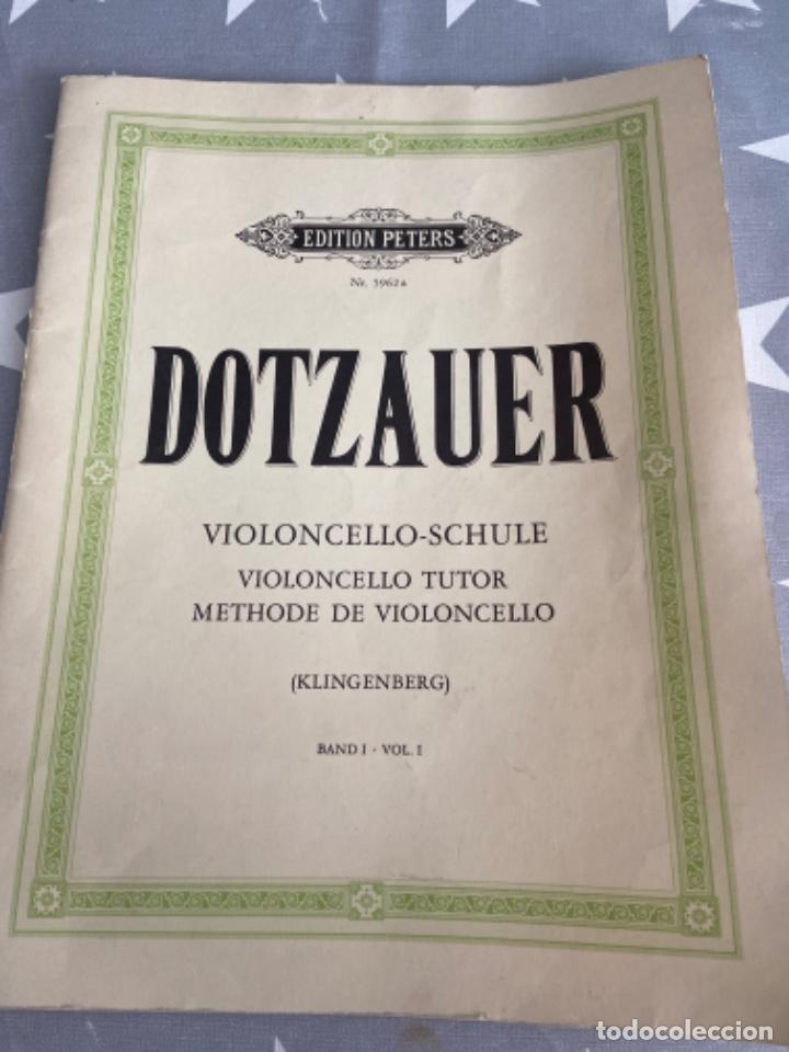 Libros de segunda mano: Dotzauer. Violoncello-schule. Violoncello tutor. Methode de violoncello. Vol I - Foto 1