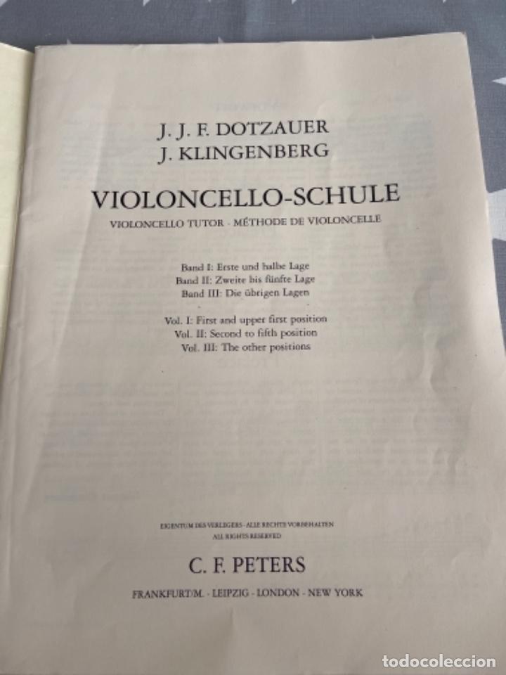 Libros de segunda mano: Dotzauer. Violoncello-schule. Violoncello tutor. Methode de violoncello. Vol I - Foto 2