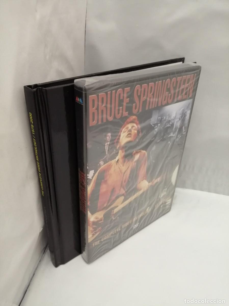 Libros de segunda mano: BRUCE SPRINGSTEEN: THE COMPLETE VIDEO ANTHOLOGY / 1978-2000 (LIBRO + 2 DVDS) - Foto 3