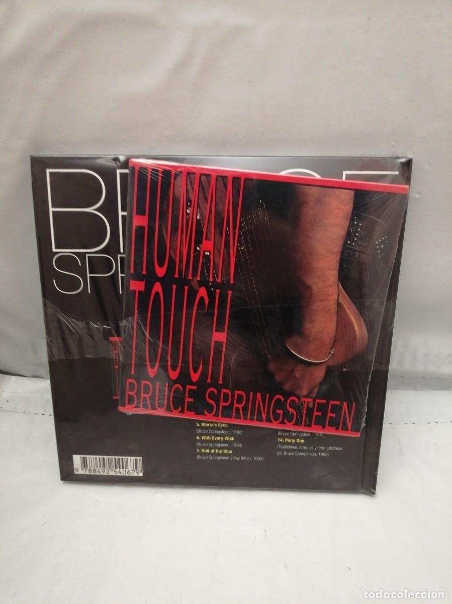 Libros de segunda mano: BRUCE SPRINGSTEEN: HUMAN TOUCH (LIBRO + CD) (SIN RECORRIDO COMERCIAL, COMO NUEVO) - Foto 2