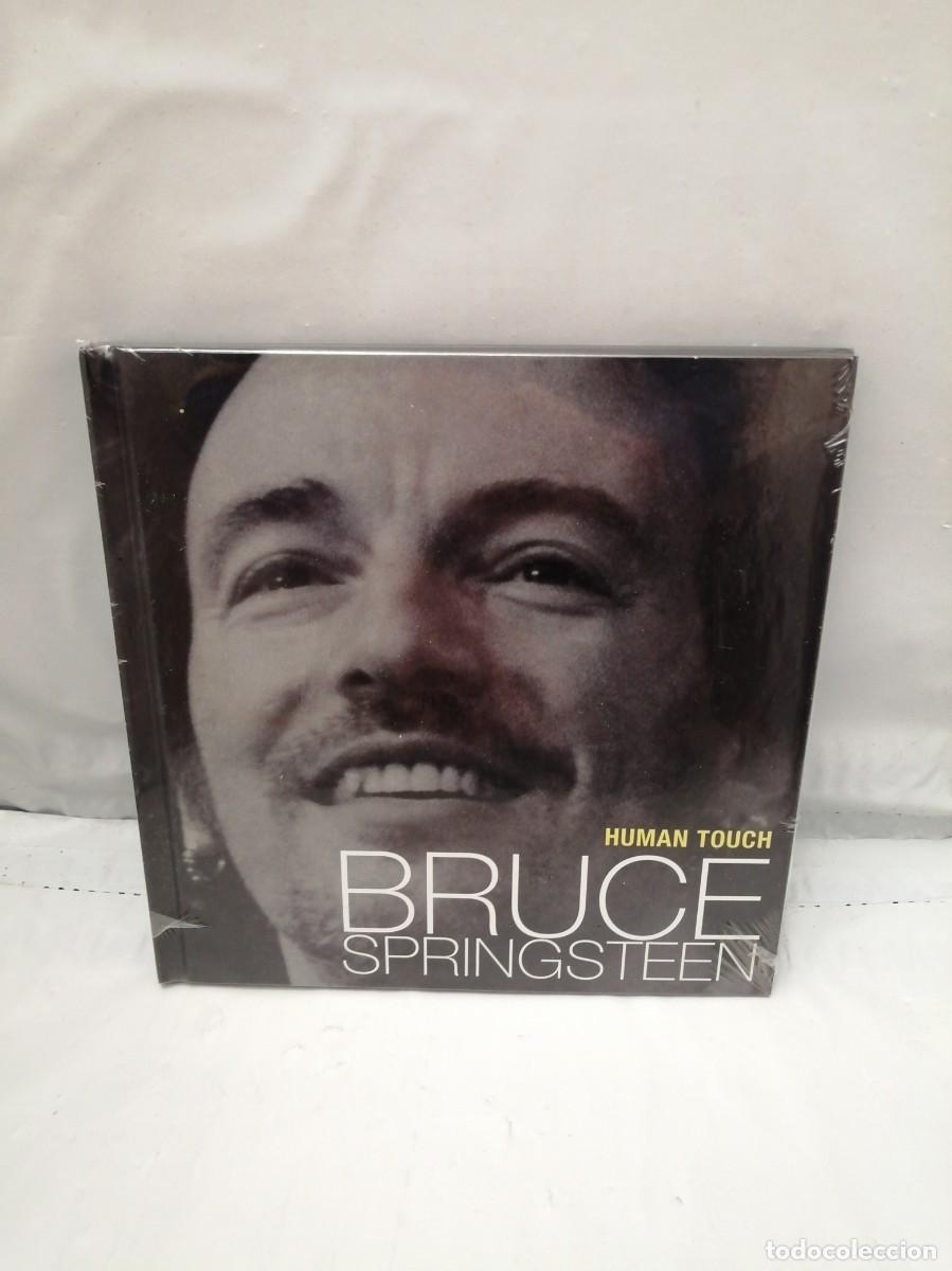 Libros de segunda mano: BRUCE SPRINGSTEEN: HUMAN TOUCH (LIBRO + CD) (SIN RECORRIDO COMERCIAL, COMO NUEVO) - Foto 1