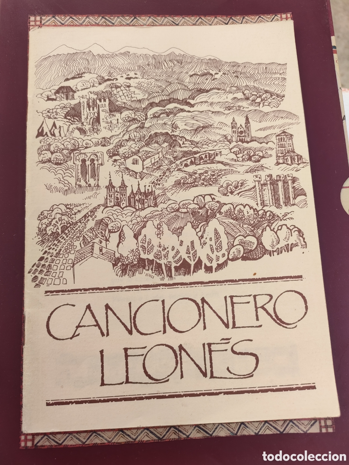 Libros de segunda mano: Cancionero Leones - Foto 1