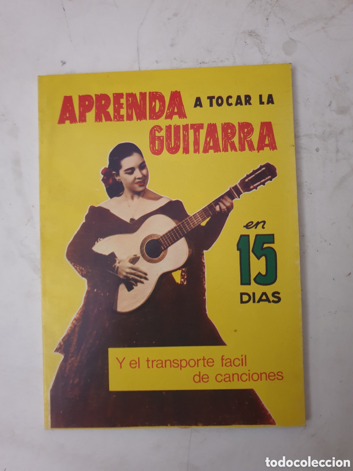 Libros de segunda mano: APRENDA A TOCAR LA GUITARRA EN 15 D&Iacute;AS - Foto 1