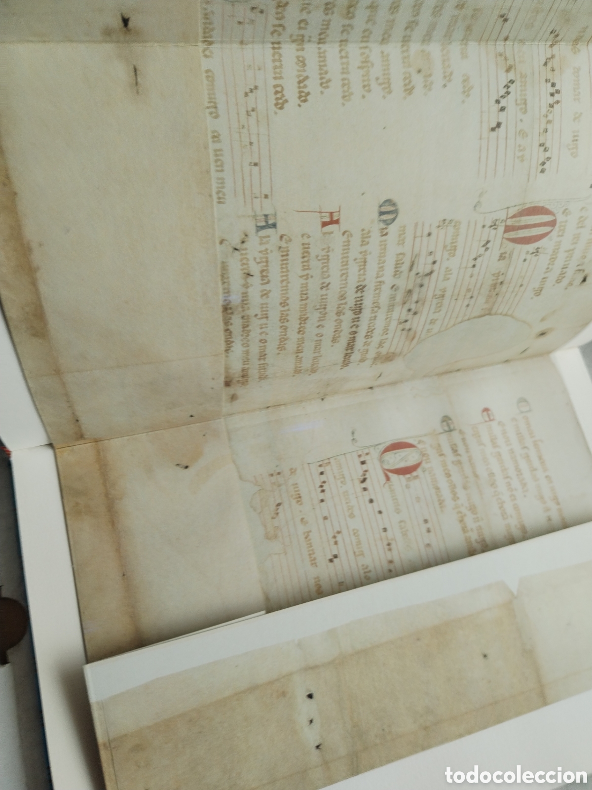 Libros de segunda mano: CANTIGAS/MART&Iacute;N CODAX (INCLUYE CD) - Foto 4