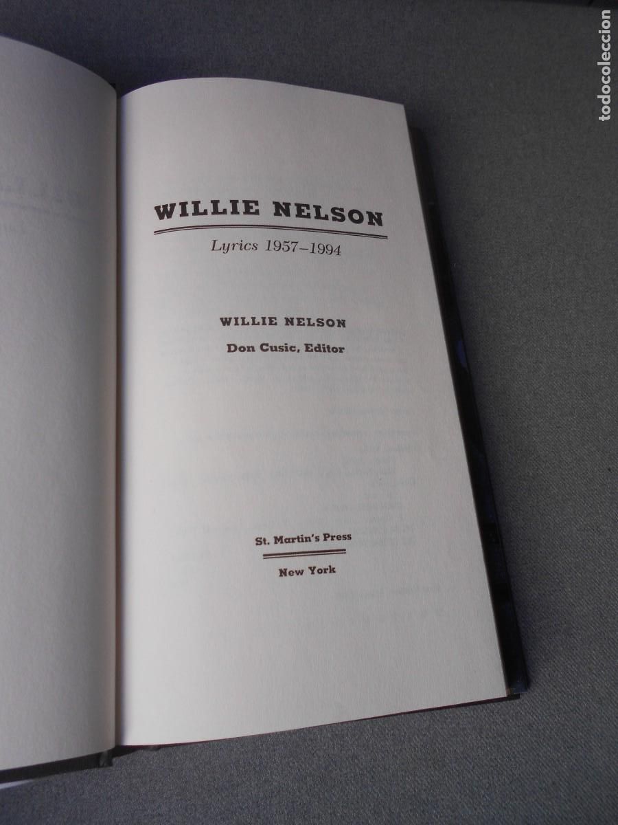 Libros de segunda mano: WILLIE NELSON. LYRICS 1957-1994 - Foto 2