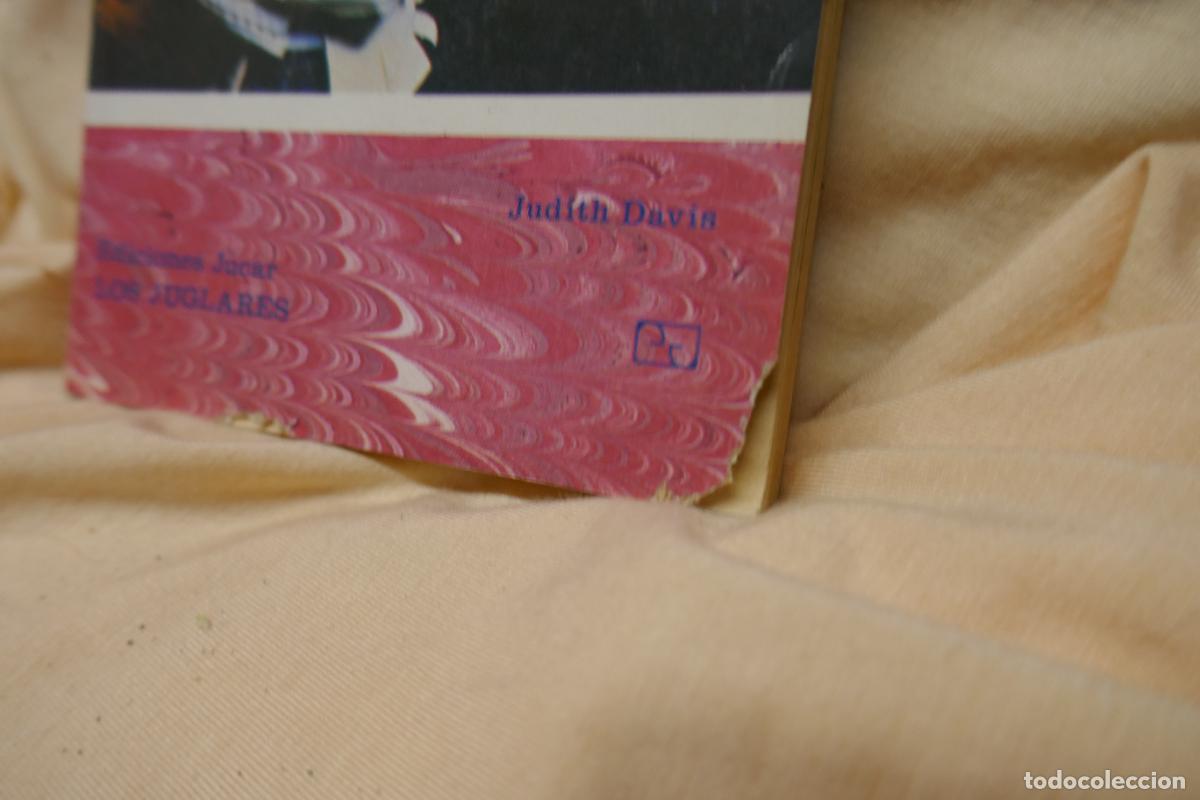 Libros de segunda mano: QUEEN - EDICIONES JUCAR - LOS JUGLARES - JUDITH DAVIS - GORBAUD - Foto 2