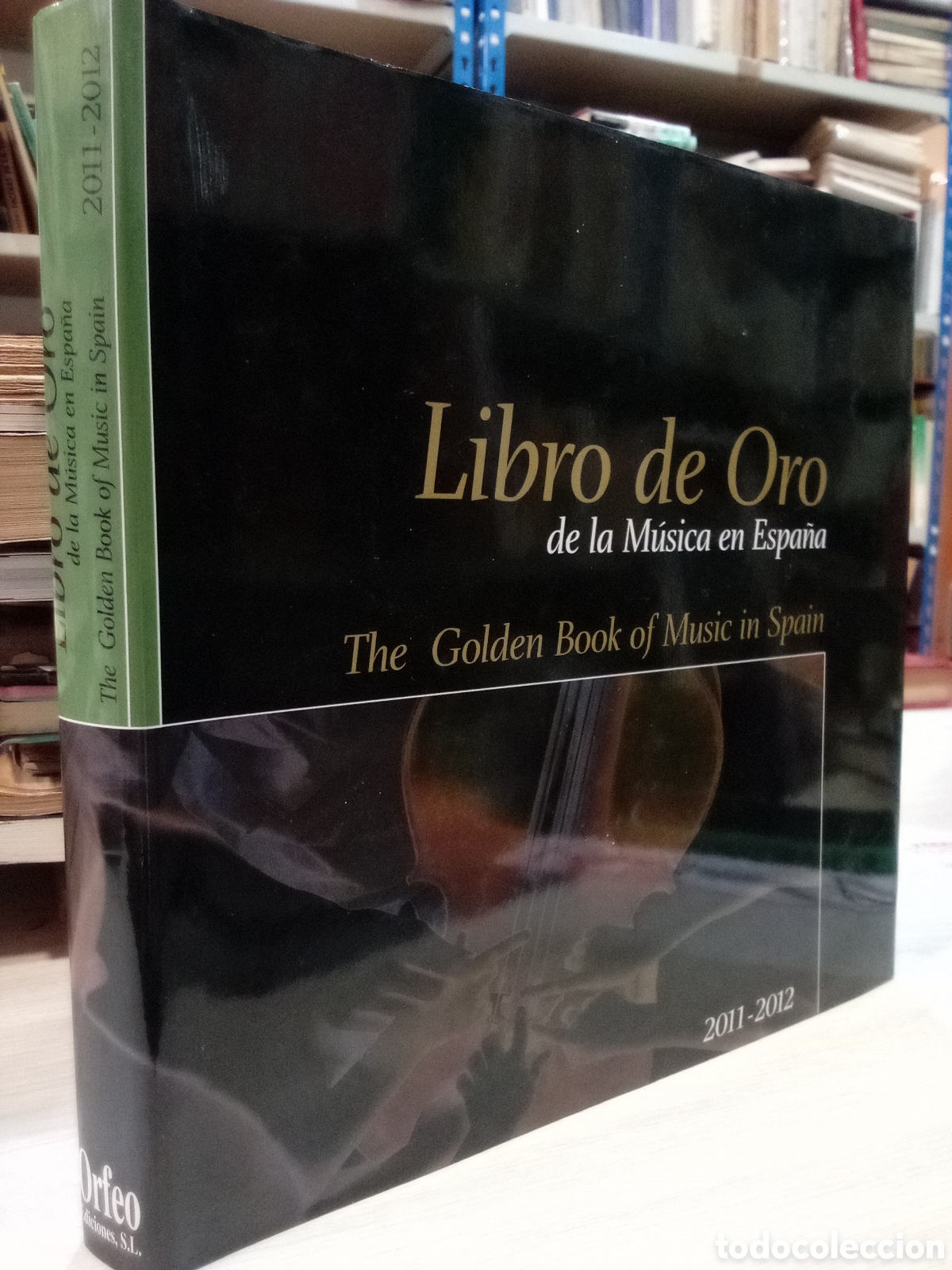 Libros de segunda mano: Libro de Oro de la M&uacute;sica en Espa&ntilde;a 2011-2012 - Foto 1