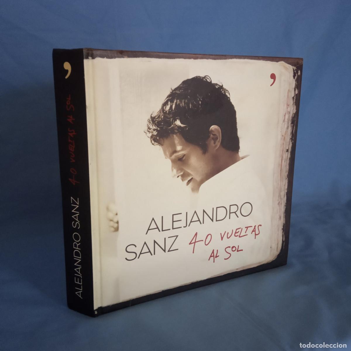 Libros de segunda mano: Libro Alejandro Sanz - 40 Vueltas al Sol - Foto 1