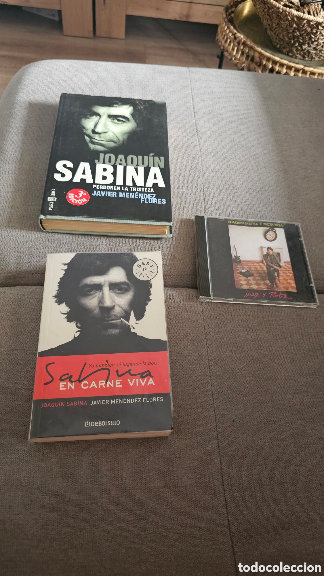 Libros de segunda mano: Lote Joaqu&iacute;n Sabina 3 art&iacute;culos